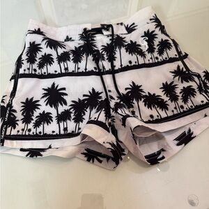 Tucann Stylish Black and White Palm Print Swim Trunks